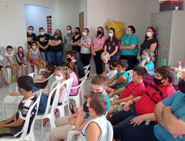 Projeto Piá realiza inúmeras ações em alusão ao Dia das Crianças